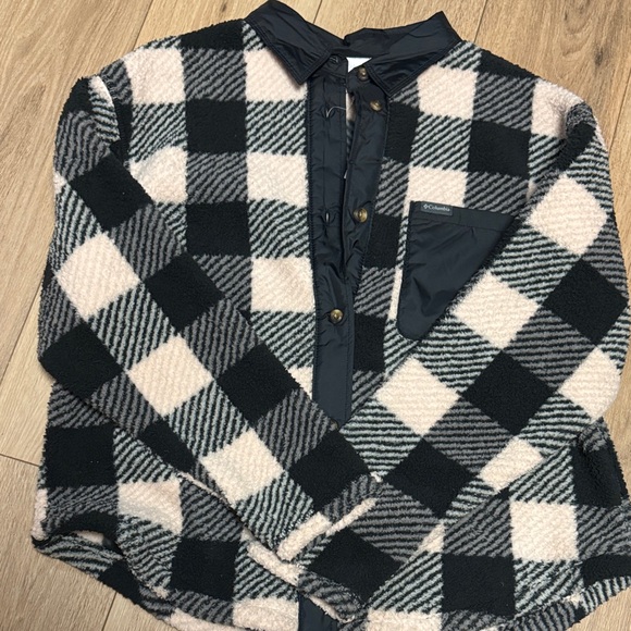 Columbia Jackets & Blazers - Columbia NWT L  PINK BLACK Plaid FLEECE WARM COMFY SHACKET
